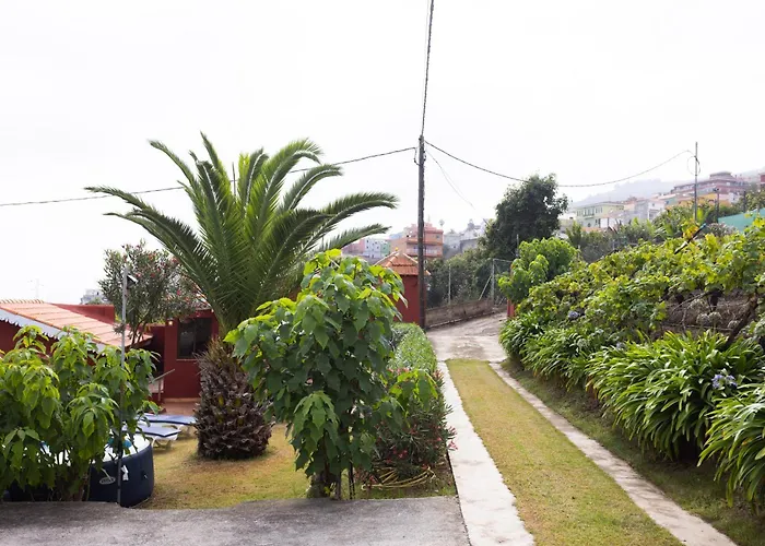 Home2book Serene Retreat Isabel, Jacuzzi & Garden Hébergement de vacances