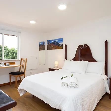 Home2book Serene Retreat Isabel, Jacuzzi & Garden Holiday home