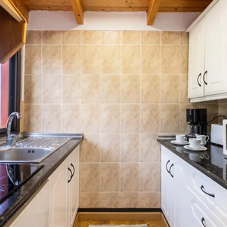 Home2book Serene Retreat Isabel, Jacuzzi & Garden *