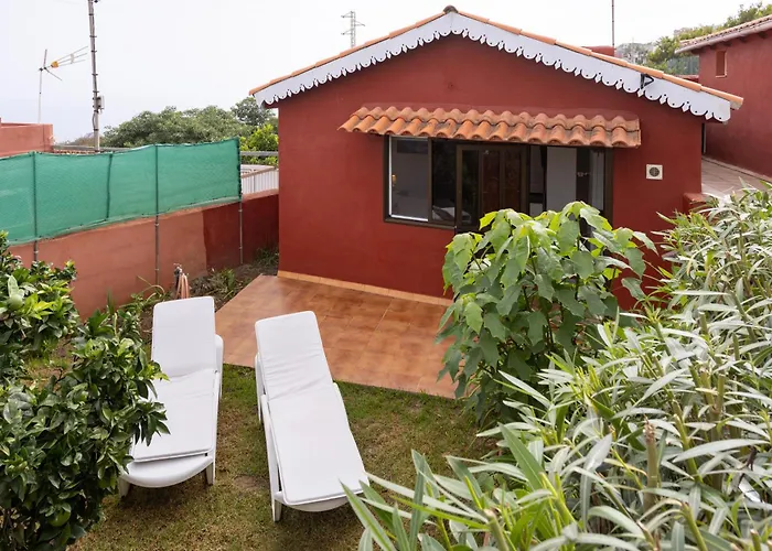 Home2book Serene Retreat Isabel, Jacuzzi & Garden Vakantiehuis *